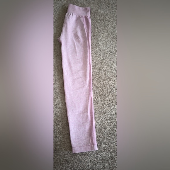 Gymshark Pants - Gymshark Light Pink Seamless Leggings